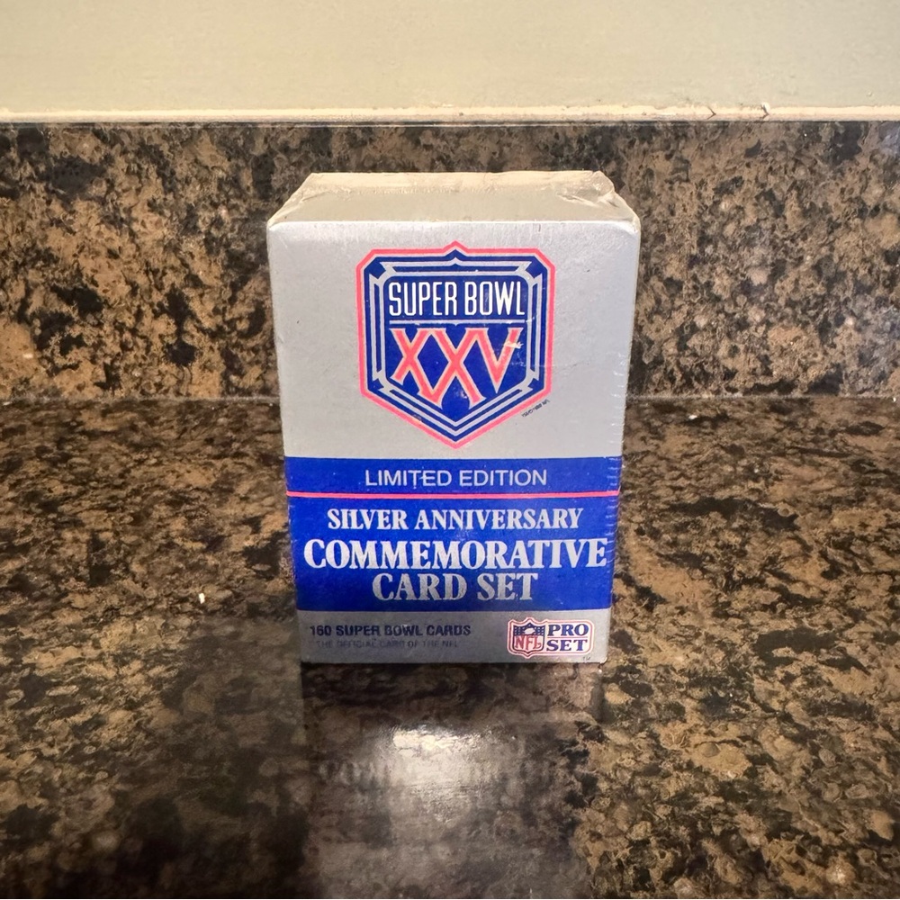 1990 Pro Set Super Bowl XXV Silver Anniversary